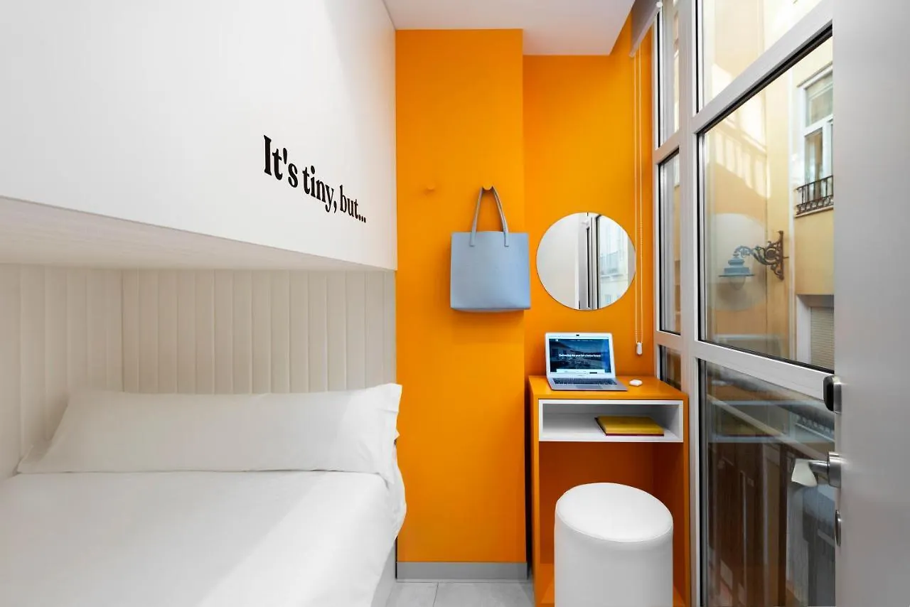Coeo Pod Hostel Beatas Málaga 0*,