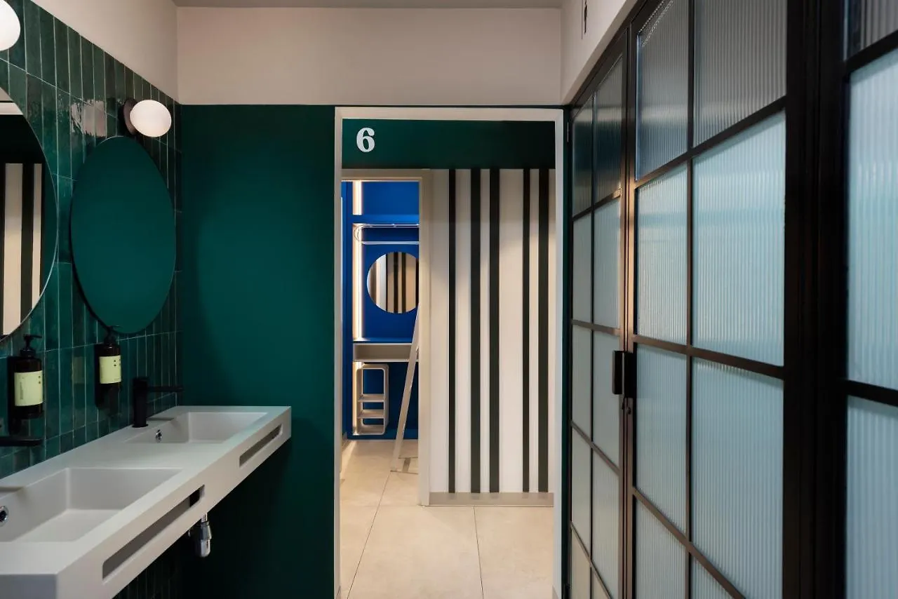 Coeo Pod Hostel Beatas Málaga 0*,  Spanyolország