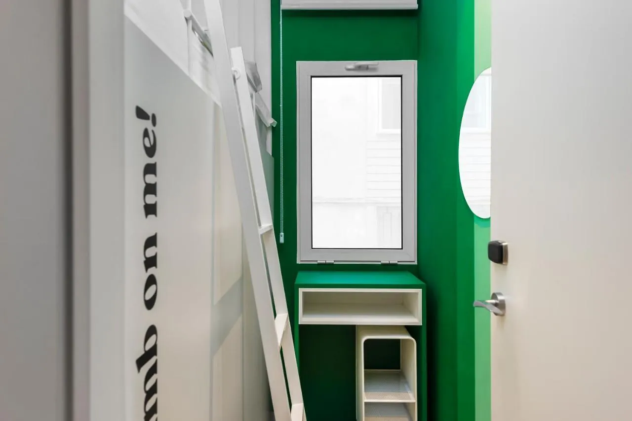 Coeo Pod Hostel Beatas Málaga